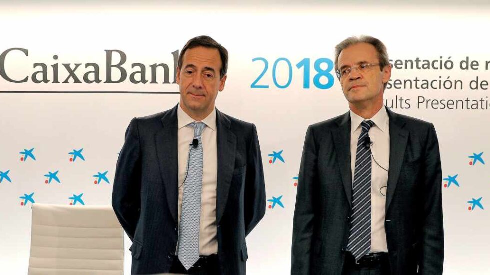CaixaBank advierte: "2019 será otro año complicado para la banca".