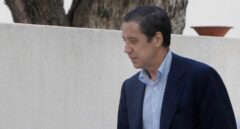 Zaplana abandona el hospital La Fe tras recibir el alta