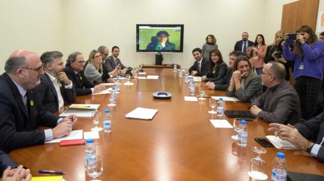 Puigdemont, en videoconferencia en la reunión de PDeCAT sobre los Presupuestos.