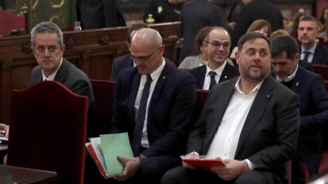 Junqueras y Romeva pedirán la semilibertad a la Generalitat "por motivos de trabajo"