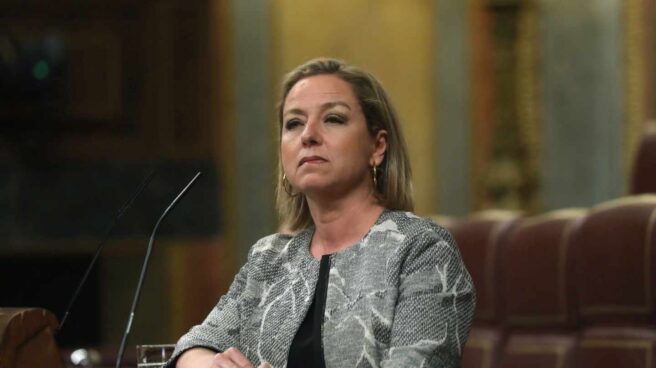 Los reproches de Ana Oramas a sus compañeros diputados: se comportan como "en una taberna del oeste"