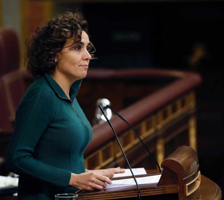 PSOE y secesionistas se niegan a penalizar la convocatoria de consultas ilegales