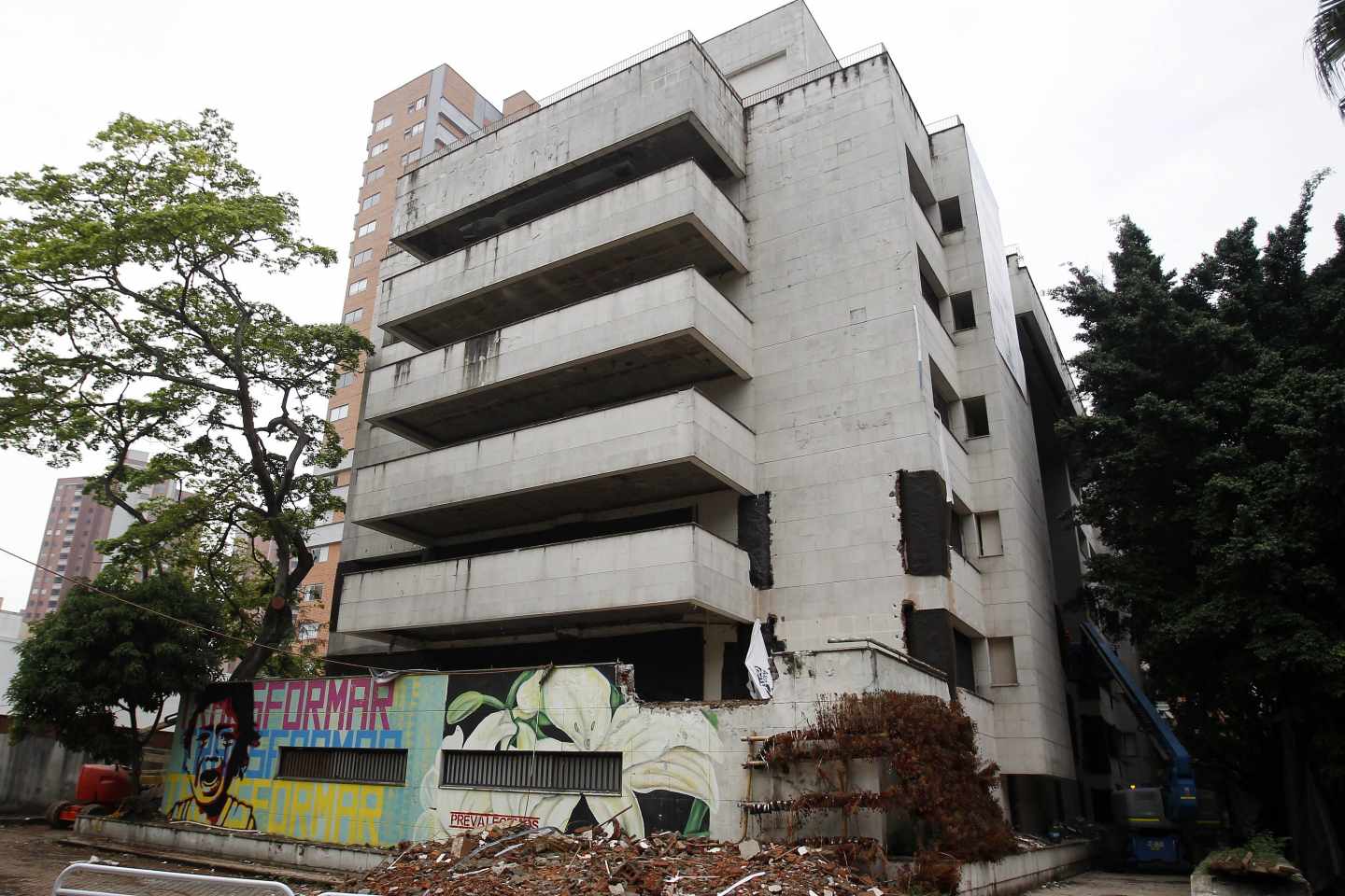 El edificio Mónaco, símbolo del poder de Pablo Escobar.