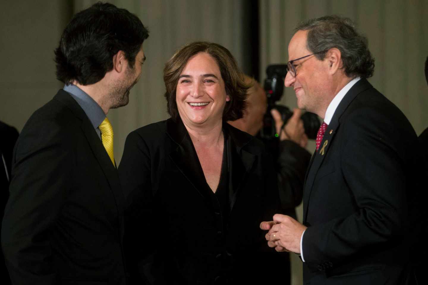 Jordi Puigneró , Ada Colau y Quim Torra, en la cena del Mobile.