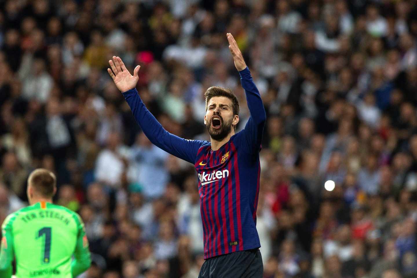 Piqué hace propaganda tras ganar al Madrid y habla del "juicio injusto a los presos políticos"