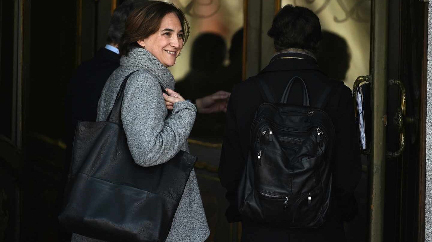 Ada Colau, entrando este jueves en el Tribunal Supremo para declarar en el juicio del 'procés'.