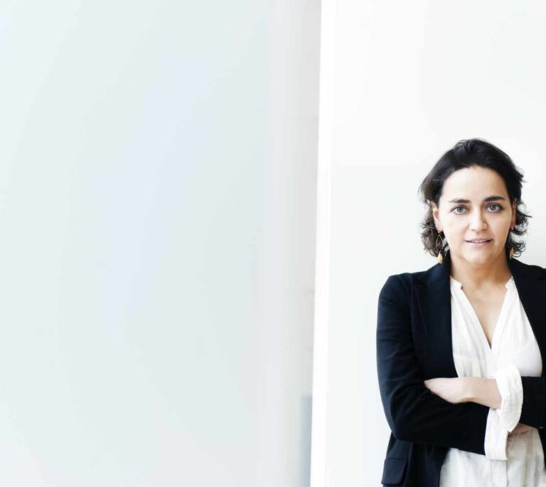 "El futuro de la banca es andar por la calle sin cartera y pagar con la mirada"
