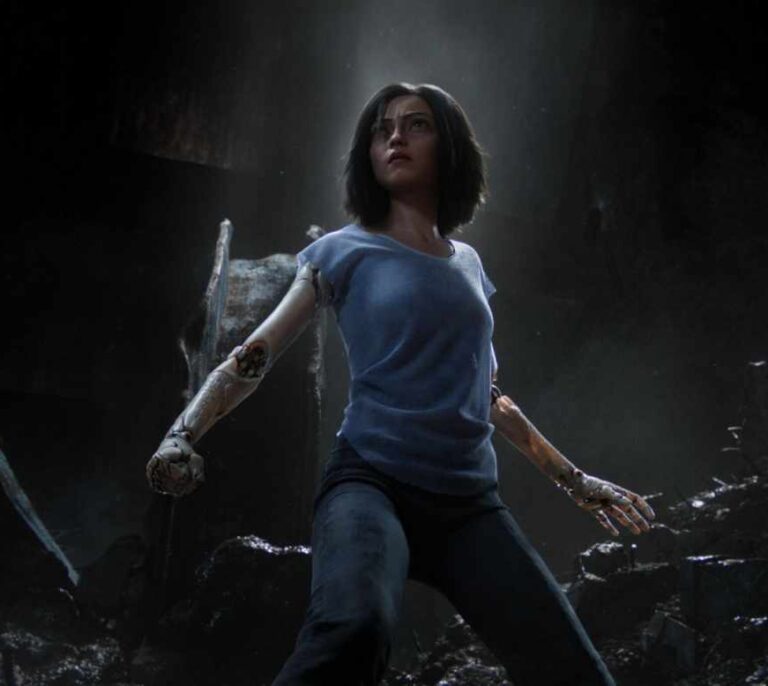 James Cameron: "las mujeres necesitan ejemplos de chicas fuertes"