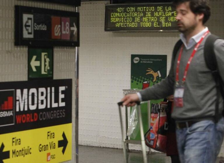 El caos en el Mobile: sin Uber ni Cabify y con huelgas en el metro y El Prat