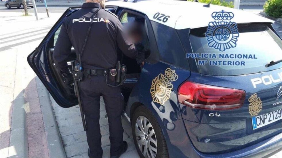 Coche patrulla de la Policía Nacional