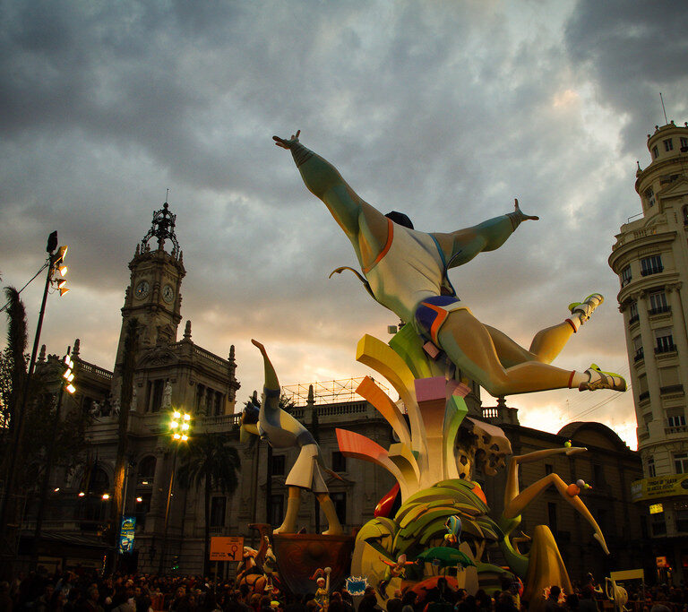 Las vacaciones escolares por las Fallas se mantienen pese aplazar las fiestas