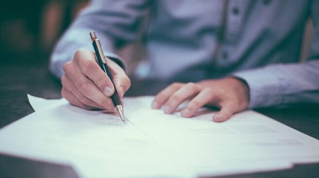 Firma de préstamo hipotecario. Firma de préstamo hipotecario.