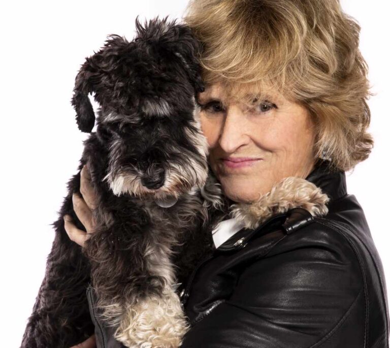 Mercedes Milá regresa a la televisión con su perro