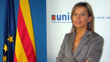 El PP catalán ficha para el 14-F a Eva Parera, ex de Unió y compañera de Manuel Valls en Barcelona