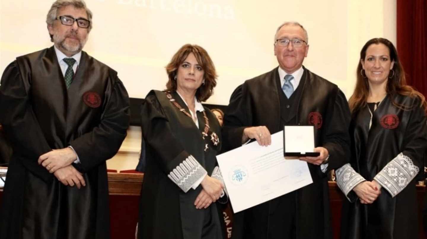 La ministra Delgado, junto a Jordi Pina (izda.)