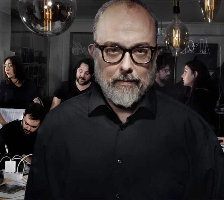 Álex de la Iglesia dirigirá '30 monedas', la nueva serie original de HBO