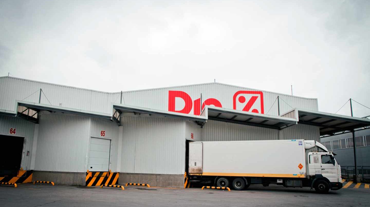 Dia comunica a los sindicatos sus planes para cerrar 287 tiendas y tres almacenes.