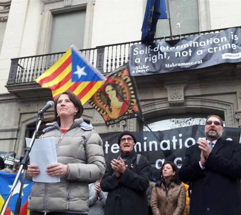 La ANC termina la protesta en la sede de la Comisión Europea y anuncia "acciones más directas"
