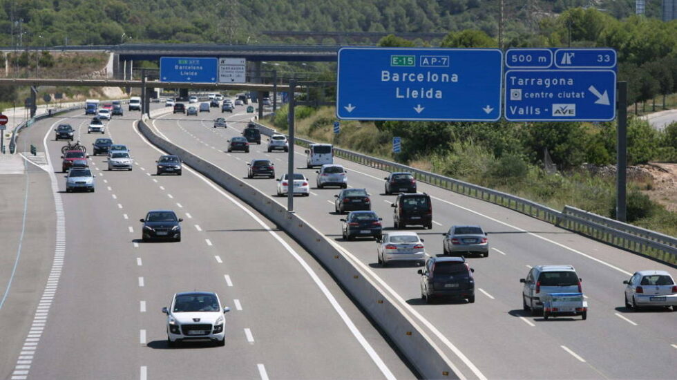 Abertis eleva a 3.000 millones su reclamación al Estado por la AP-7.