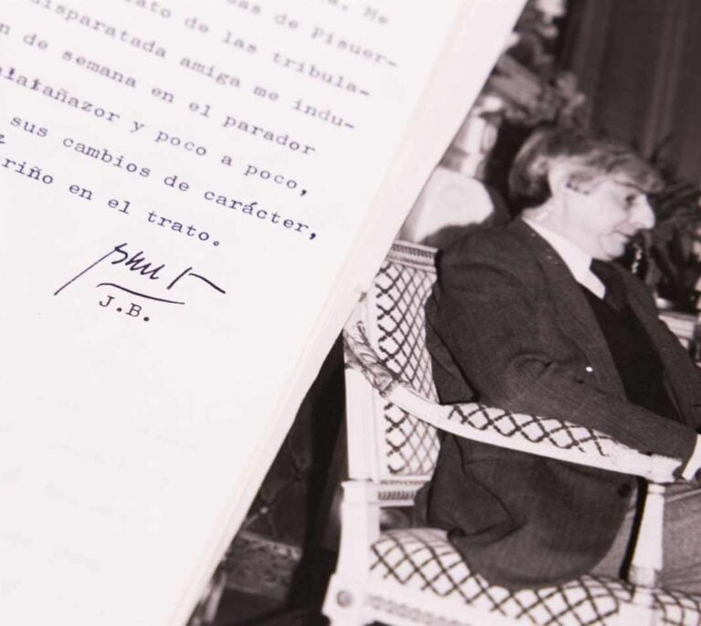 La Biblioteca Nacional de España adquiere el archivo personal y la biblioteca del escritor Juan Benet
