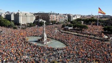 Casado, Rivera y Abascal subirán juntos al escenario de la concentración anti-Sánchez