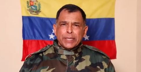 Continúa la división en el Ejército: coroneles y capitanes abandonan a Maduro