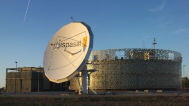 Red Eléctrica cierra la compra del 89% de los satélites de Hispasat por 933 millones