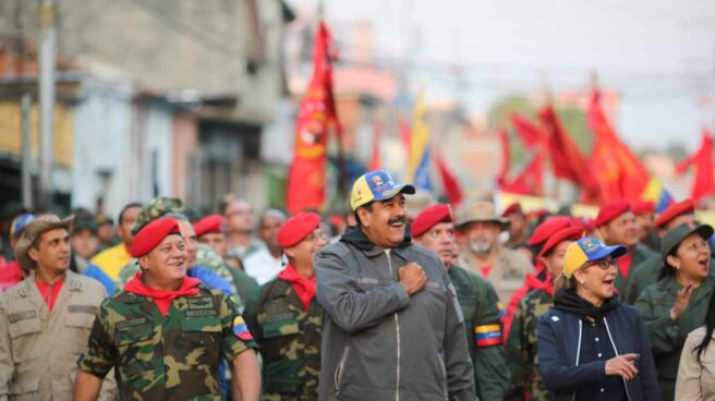 Diosdado Cabello (izquierda), junto a Nicolás Maduro durante una concentración chavista.