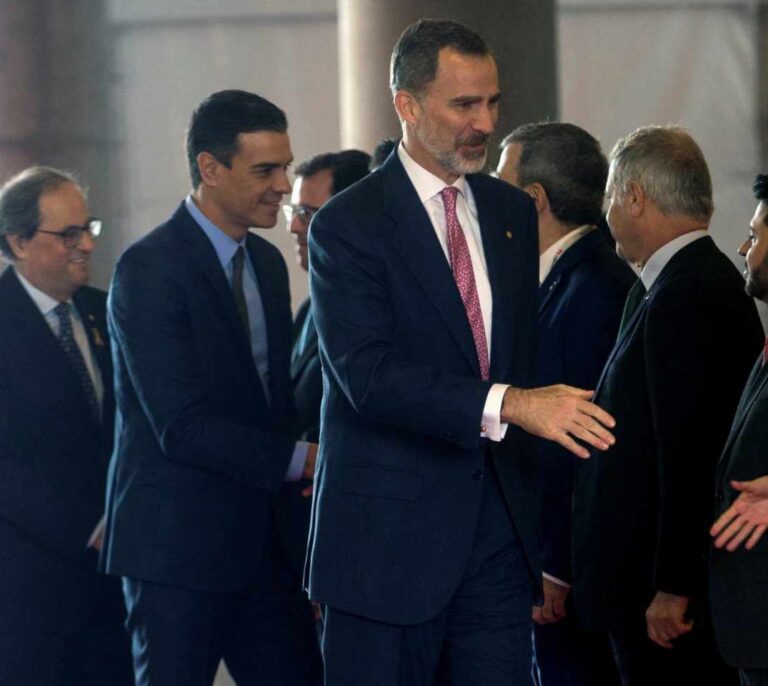 Torra y Colau vuelven a negar el saludo al Rey en la inauguración del Mobile