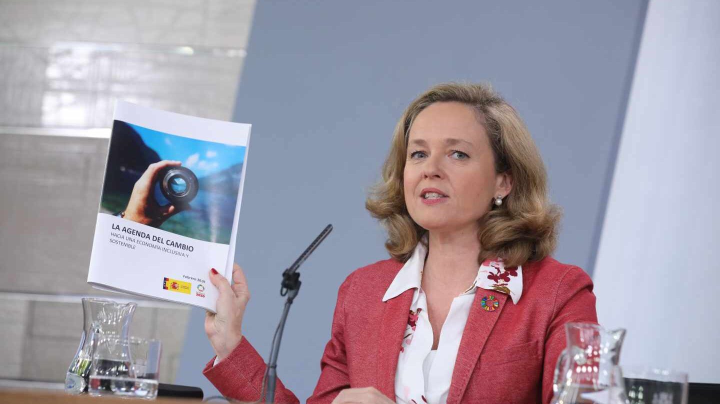 La ministra de Economía, Nadia Calviño, tras la reunión del Consejo de Ministros.
