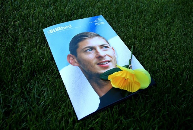 Revista con la imagen de Emiliano Sala en la portada.