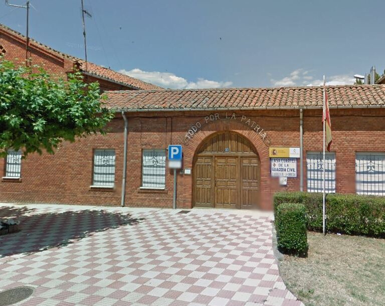 A juicio los guardias civiles que cerraron un bar en León para pinchar el 'Cara al Sol'