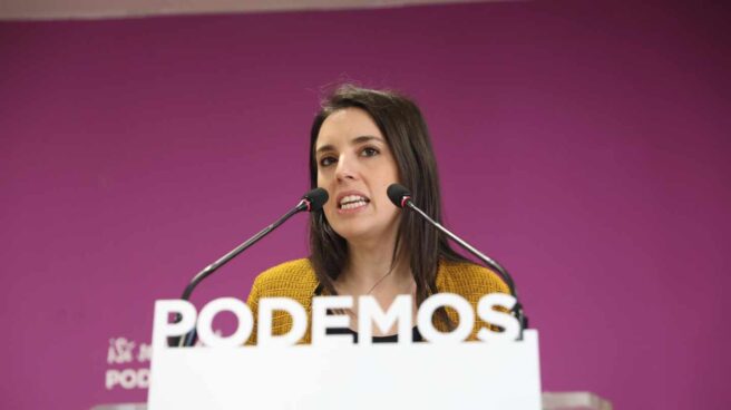 Montero destaca el trabajo en Madrid de Isabel Serra, posible candidata de Podemos