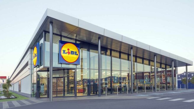 lidl_tienda Lidl ya atrae más clientes que Carrefour y Dia