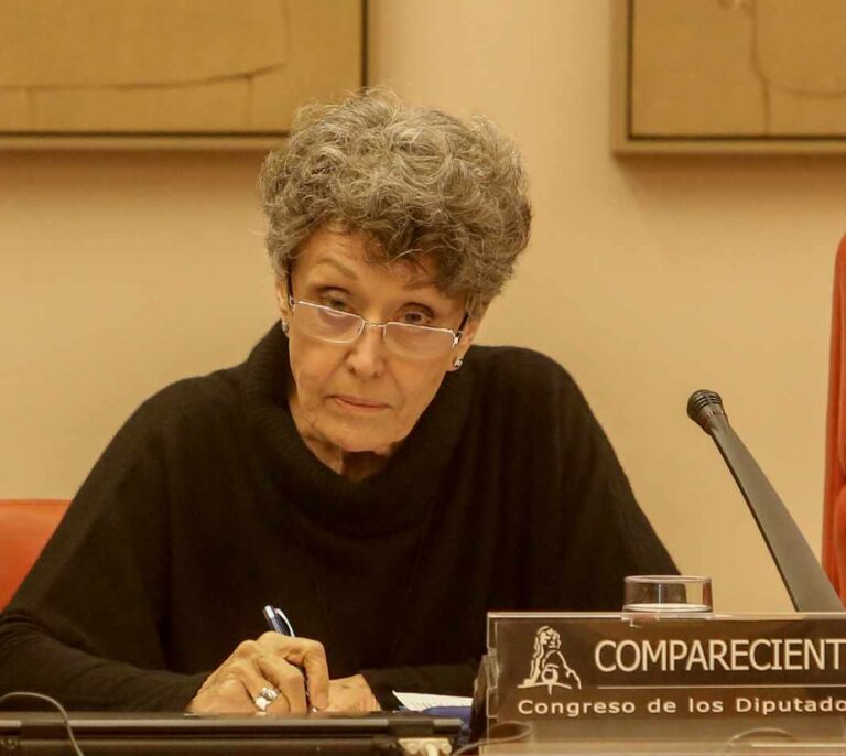 Rosa María Mateo dimitirá rodeada de críticas y tras la caída de audiencias de RTVE