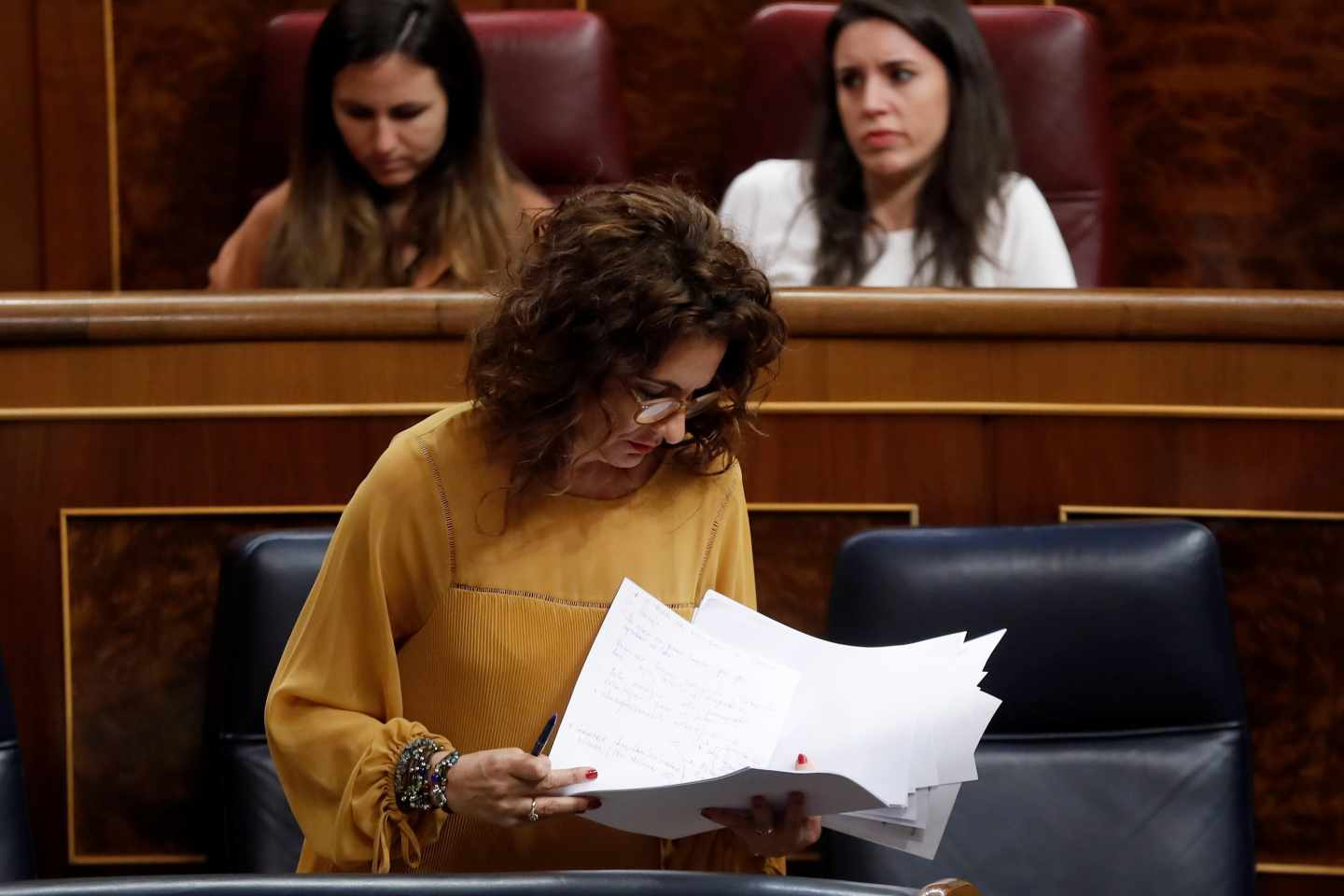 La ministra de Hacienda, María Jesús Montero, durante la votación a los Presupuestos Generales del Estado.