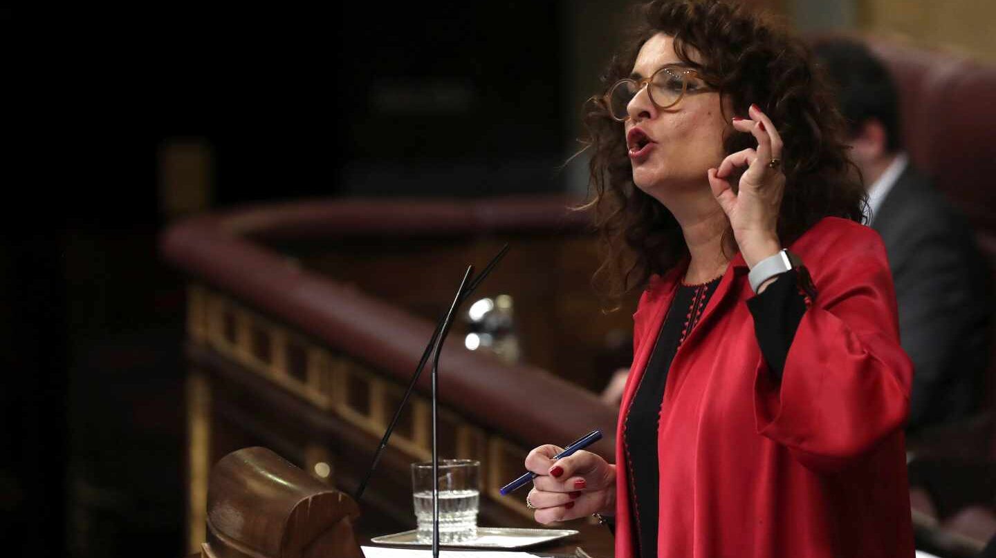 La ministra de Hacienda, María Jesús Montero, durante el debate de totalidad de los Presupuestos 2019.