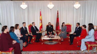 Los Reyes inician su visita de Estado a Marruecos recibidos por Mohamed VI