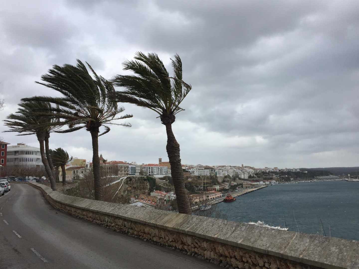 Rachas de viento provocadas por la borrasca Helena.