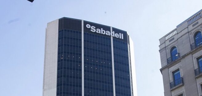 Imagen de uno de los edificios corporativos de Banco Sabadell.