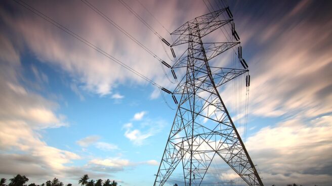 Red Eléctrica eleva su beneficio un 5,2% y supera los 700 millones.