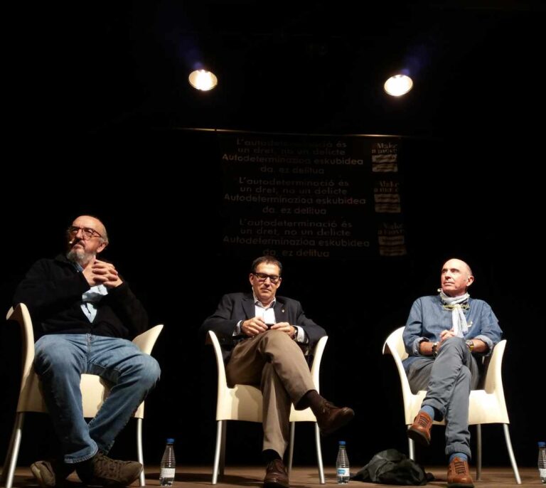 Roures ataca a Ferreras: "Es el prototipo de discurso engañoso que favorece la represión"