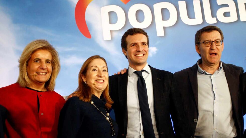 Ana Pastor participó este sábado en un acto de partido en Galicia junto a Pablo Casado, Alberto Núñez Feijóo y Fátima Báñez