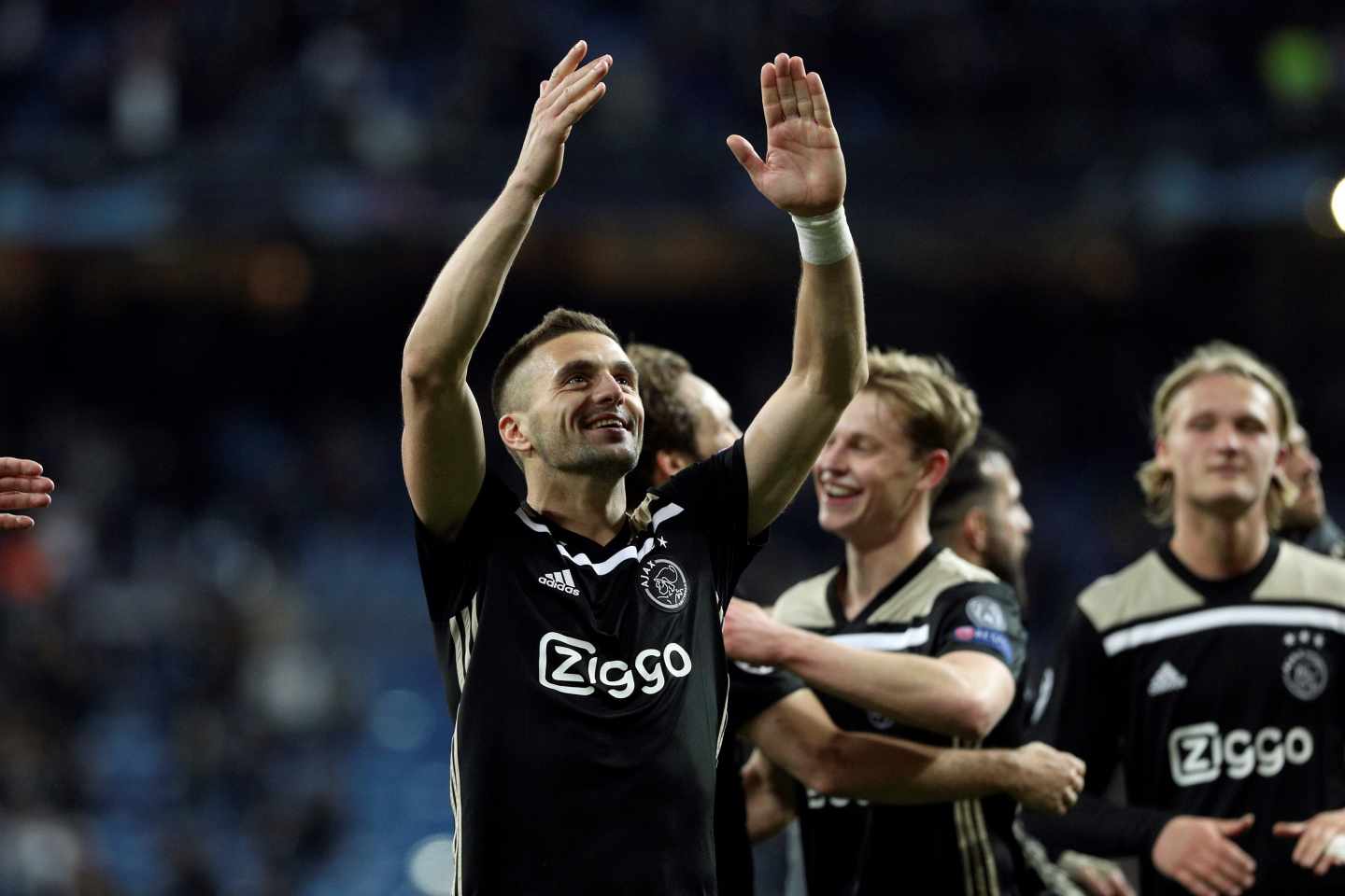 El Ajax también triunfa en bolsa: sus acciones se disparan a máximos históricos tras golear al Real Madrid.