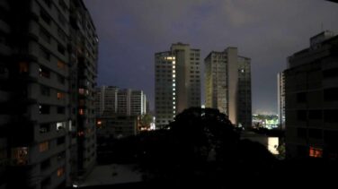 Apagón en Venezuela: "No hay electricidad ni comida. Lo próximo, no habrá Maduro"