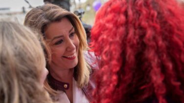 Susana Díaz destaca la voz de la militancia junto a la de Ferraz en las listas del 28-A