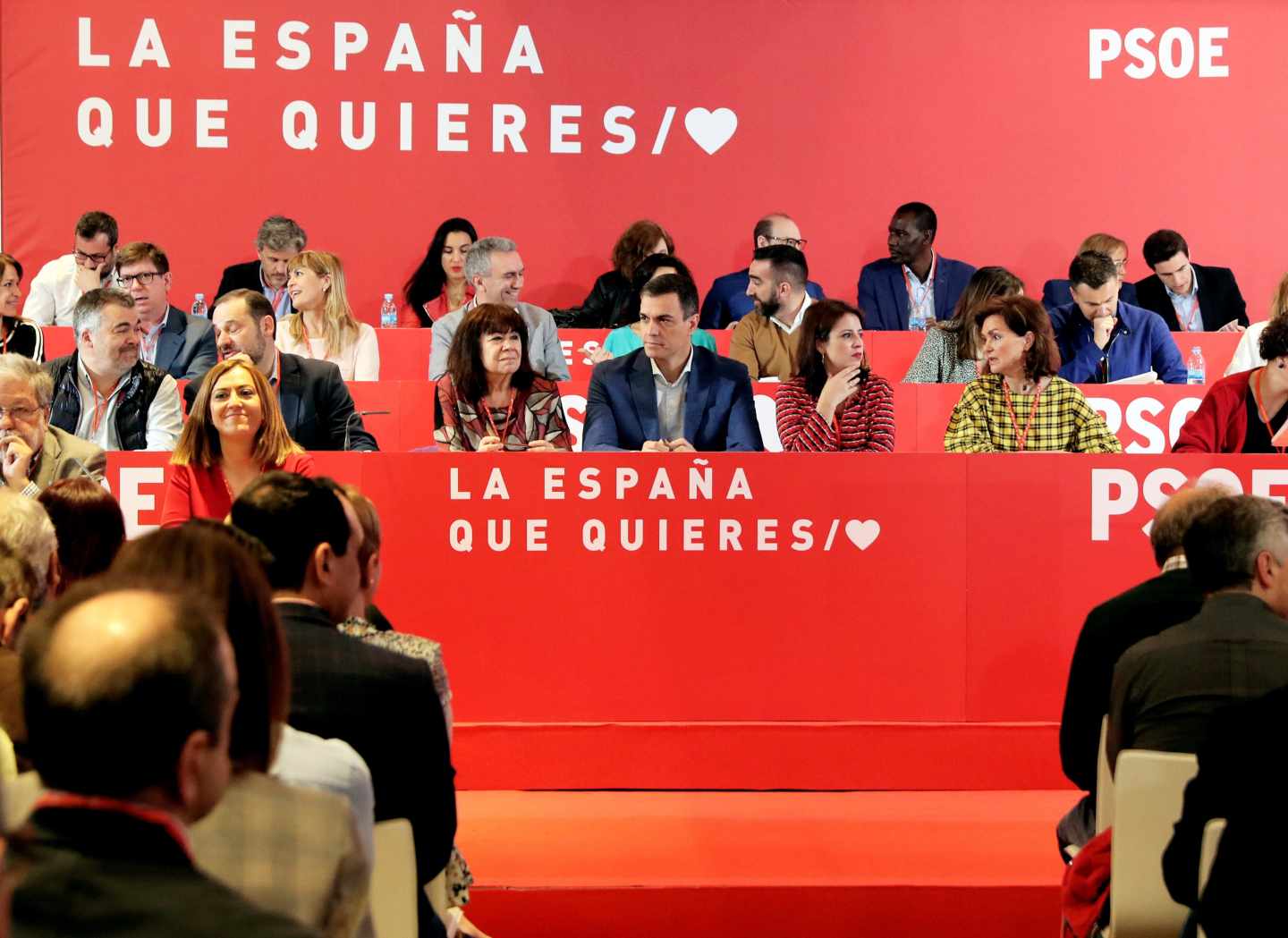 El presidente del Gobierno, Pedro Sánchez (c), en el Comité Federal del PSOE en el que se van a aprobar las listas para las elecciones generales y las europeas, autonómicas y municipales del 26 de mayo.