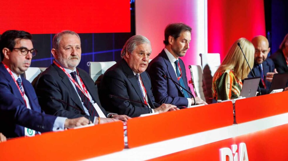 Miembros del consejo de Dia durante la junta de accionistas celebrada este miércoles.