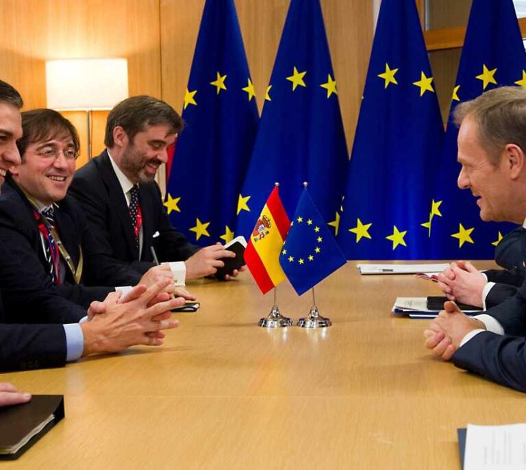 Sánchez destaca que la prórroga del Brexit es un "buen acuerdo" para España