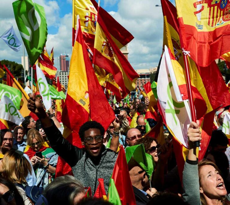 Vox grita en Barcelona: "Hermanos catalanes, la reconquista ha comenzado"